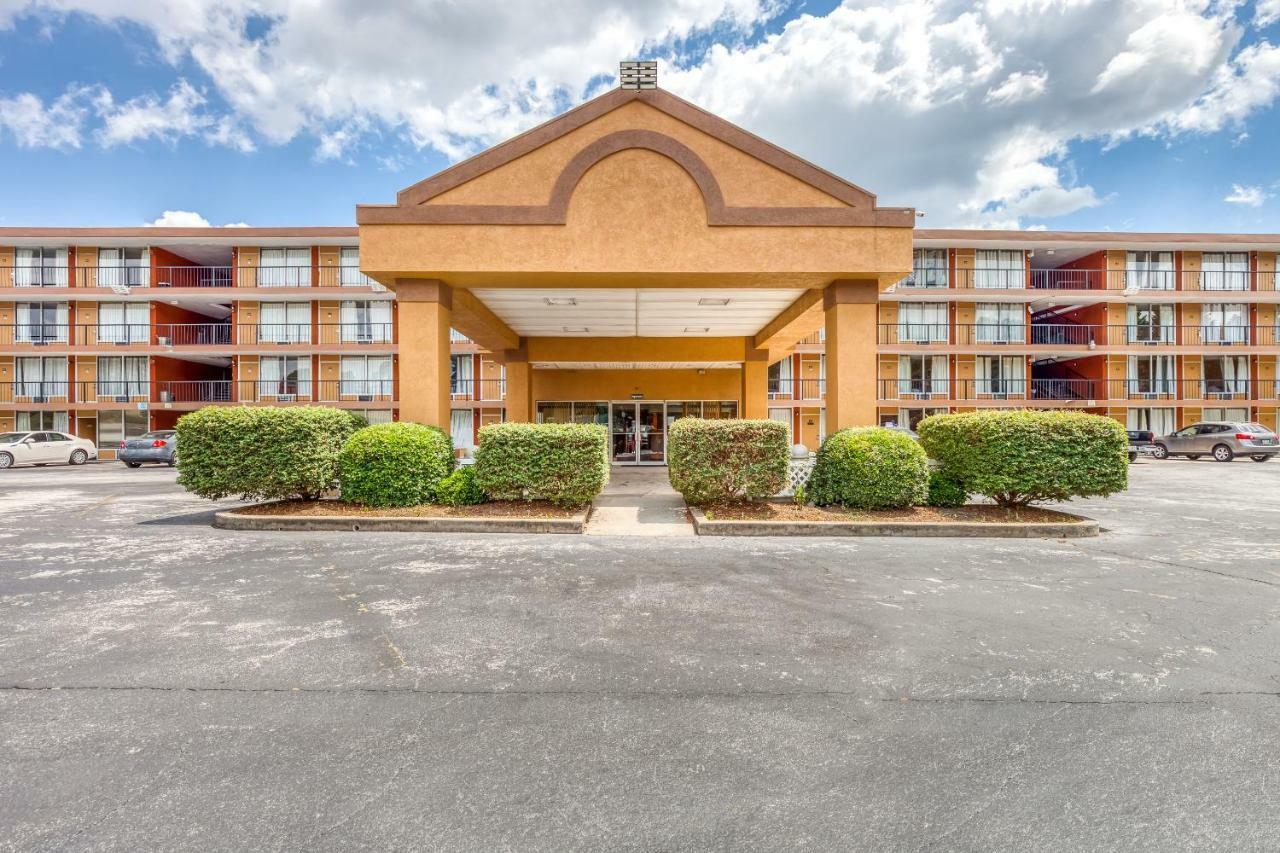 Budgetel & 2* Forest Park